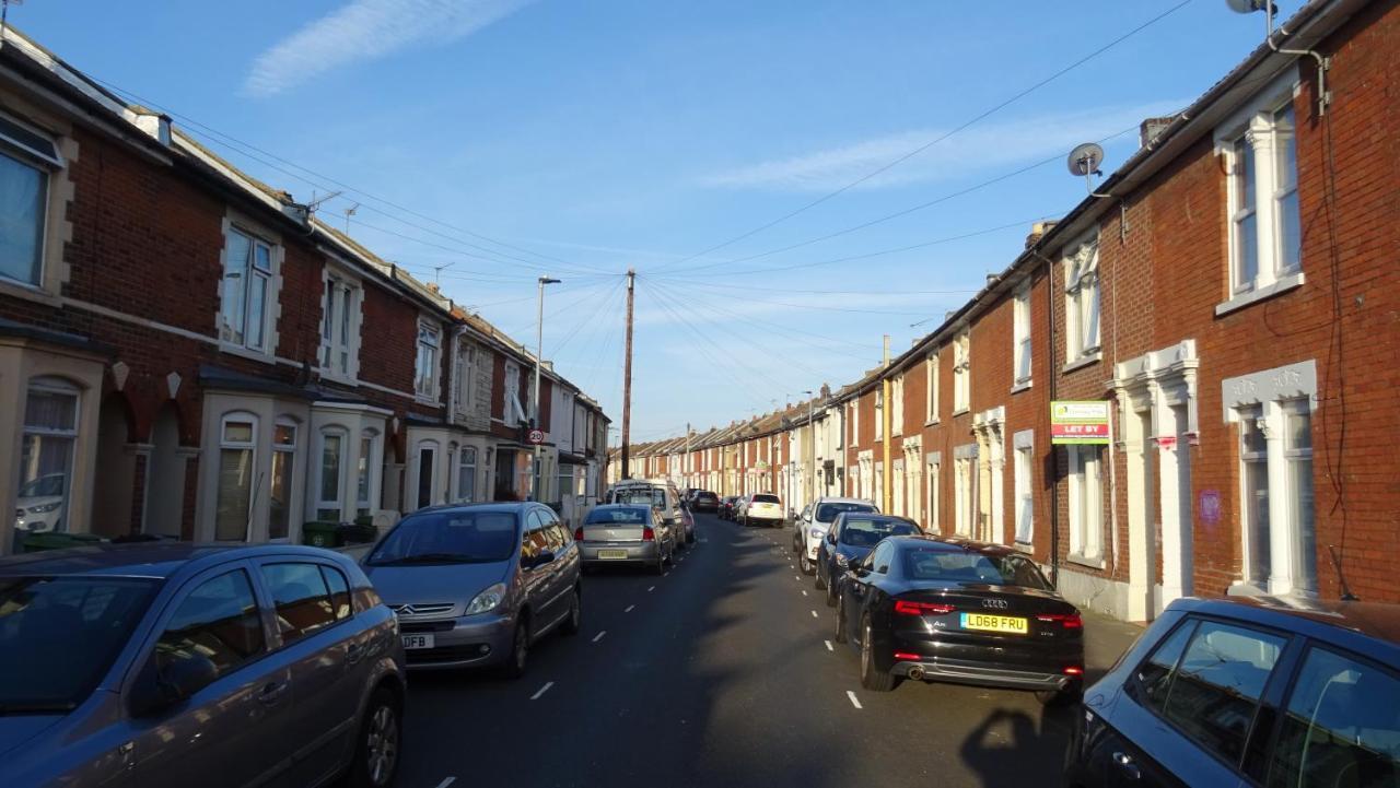 شقة Radanks House - Fratton بورتسماوث المظهر الخارجي الصورة
